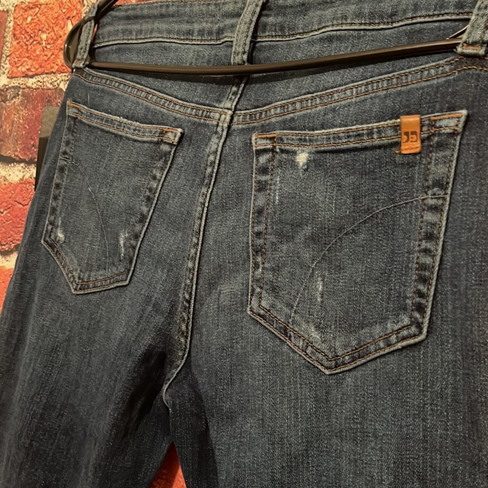 Joe’s Jeans Skinny Ankle Distressed Jeans Size 26